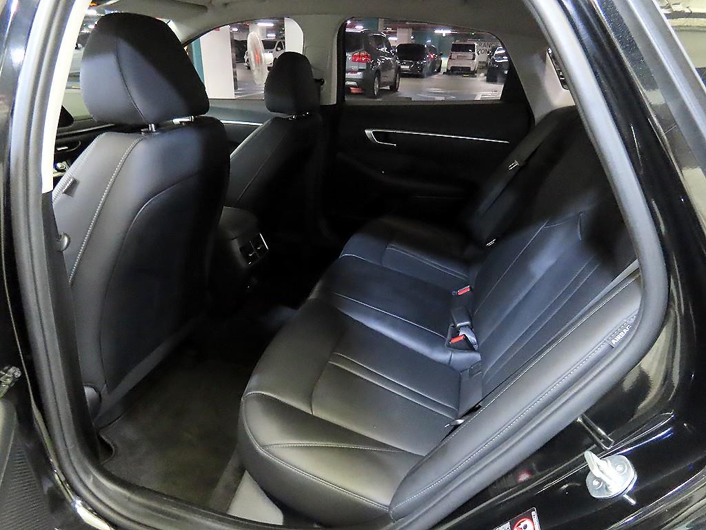 HYUNDAI Sonata - Vista 7