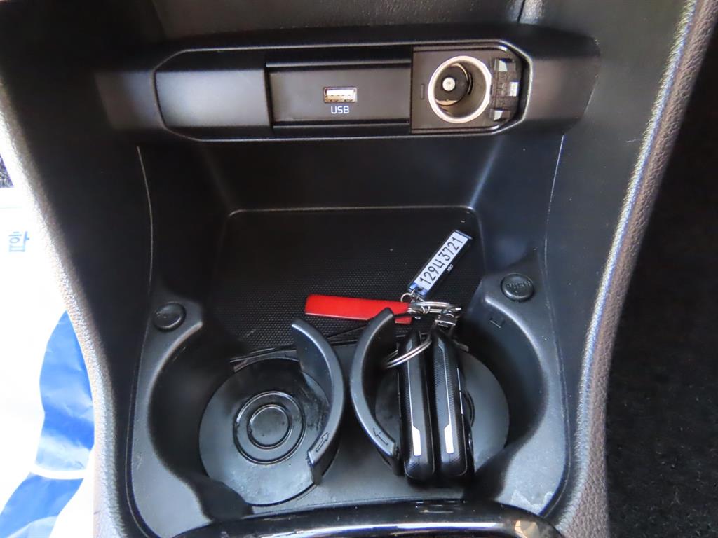 KIA Morning 2023 the color of pearl - Importación desde Corea - HF Imports Iquique - Foto 13