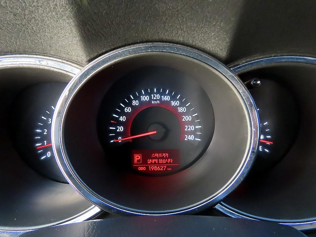 KIA Sorento - Vista 9