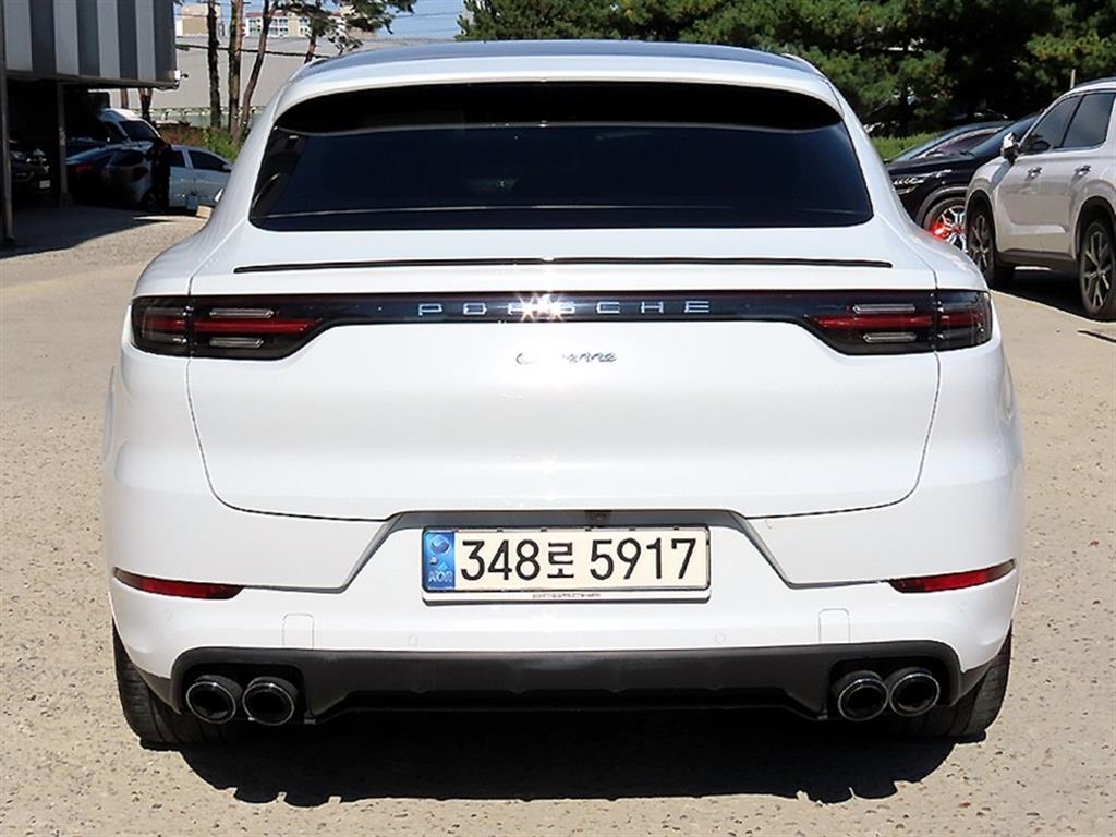 Porsche Cayenne - Vista 4