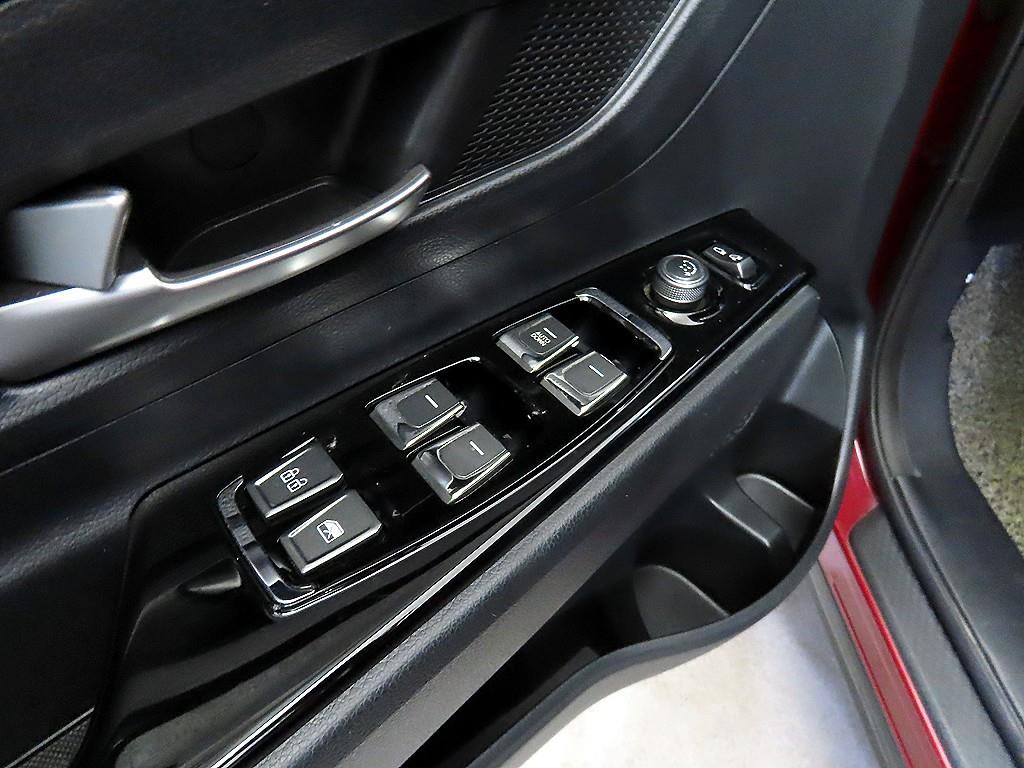 Ssangyong Korando 2020 Rojo - Importación desde Corea - HF Imports Iquique - Foto 13