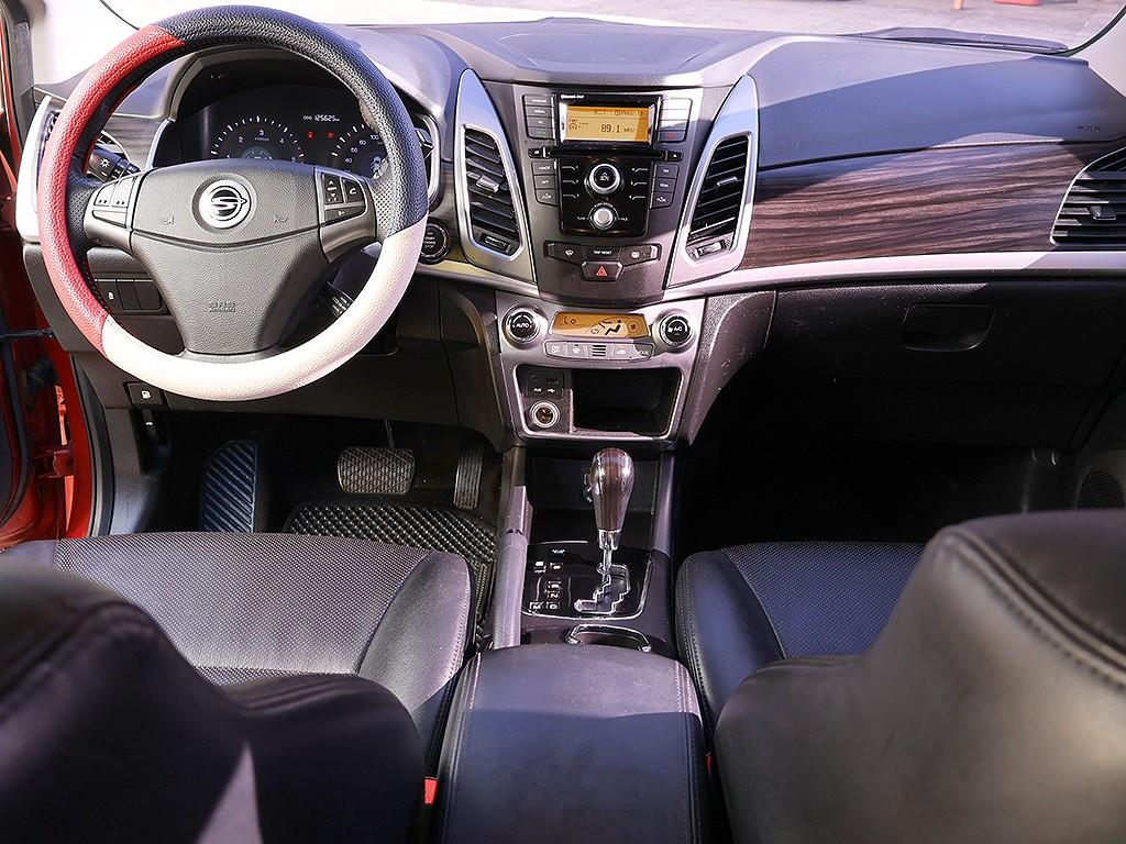 Ssangyong Korando - Vista 9