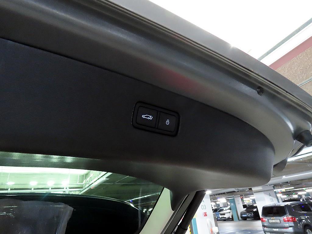 Genesis GV80 2024 Gris - Importación desde Corea - HF Imports Iquique - Foto 15