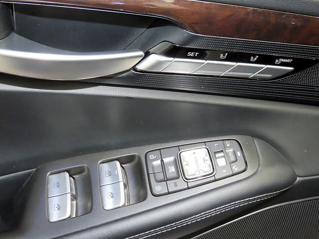 Genesis EQ900 2016 Negro - Importación desde Corea - HF Imports Iquique - Foto 14