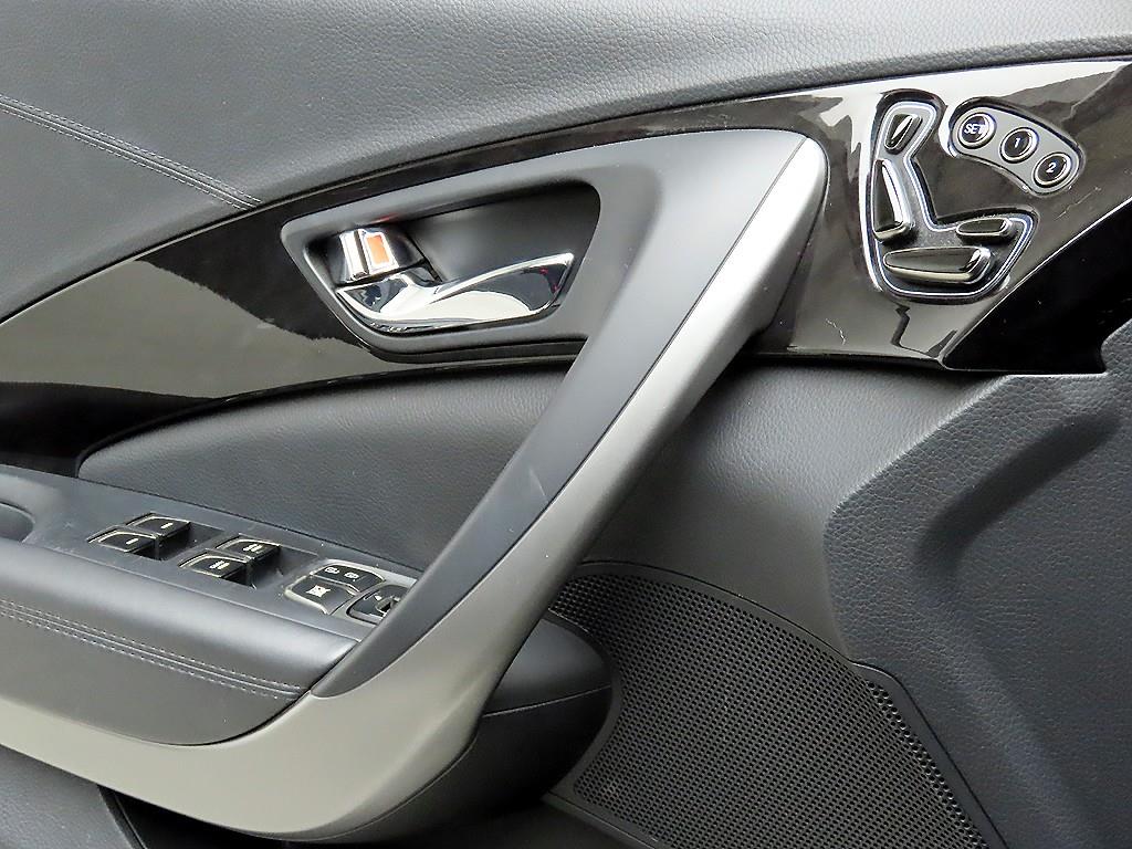 HYUNDAI Grandeur - Vista 11