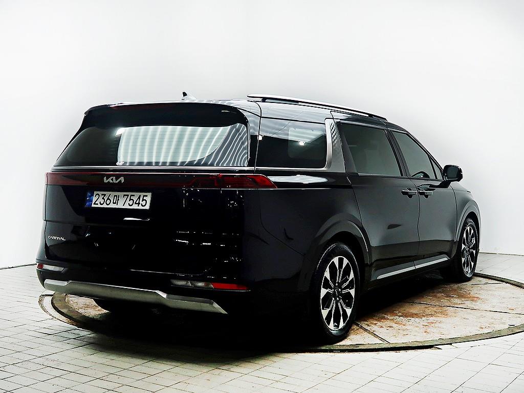 KIA Carnival - Vista 7
