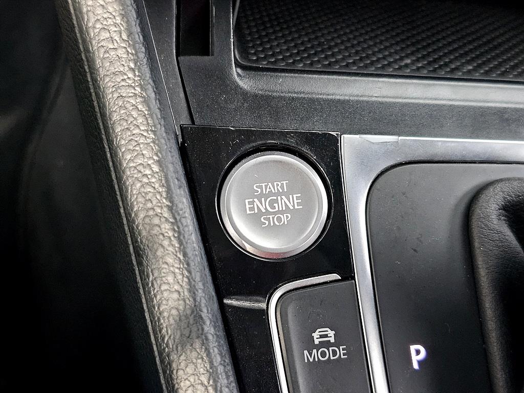 Volkswagen Golf 2015 Blanco - Importación desde Corea - HF Imports Iquique - Foto 15