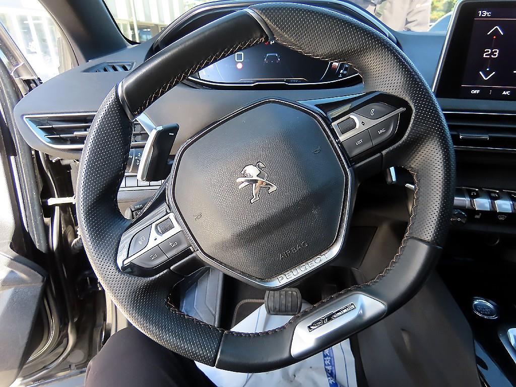 Peugeot 5008 - Vista 8