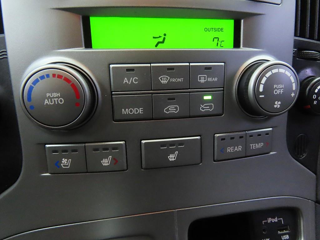 HYUNDAI Starex - Vista 10