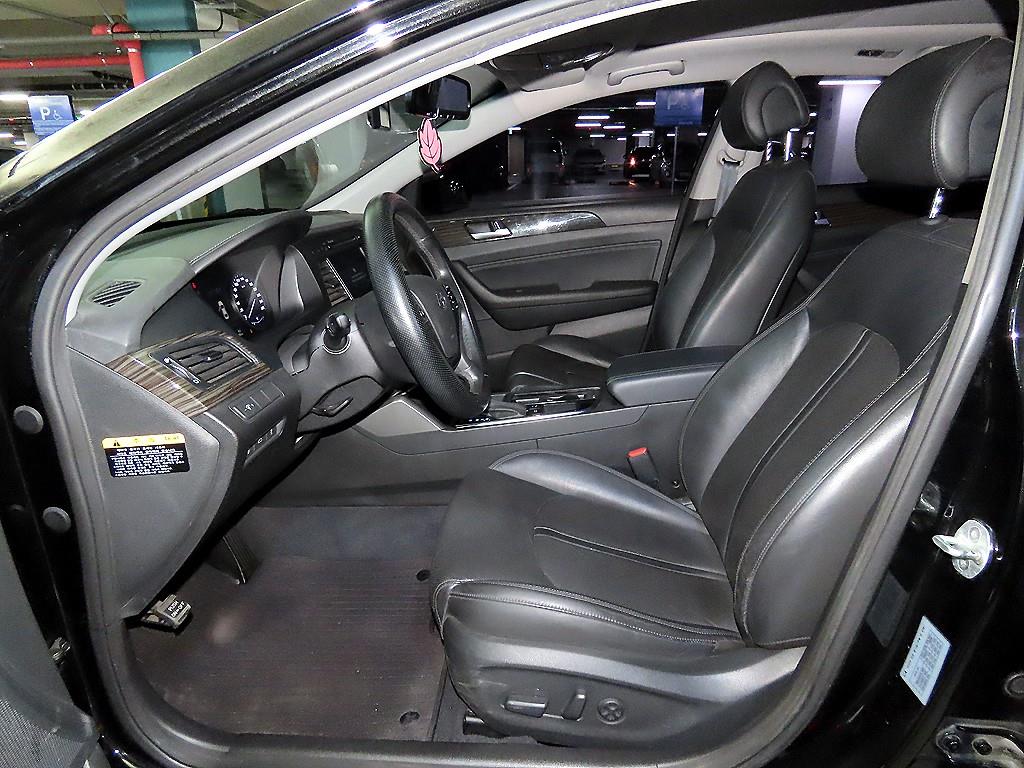 HYUNDAI Sonata - Vista 5