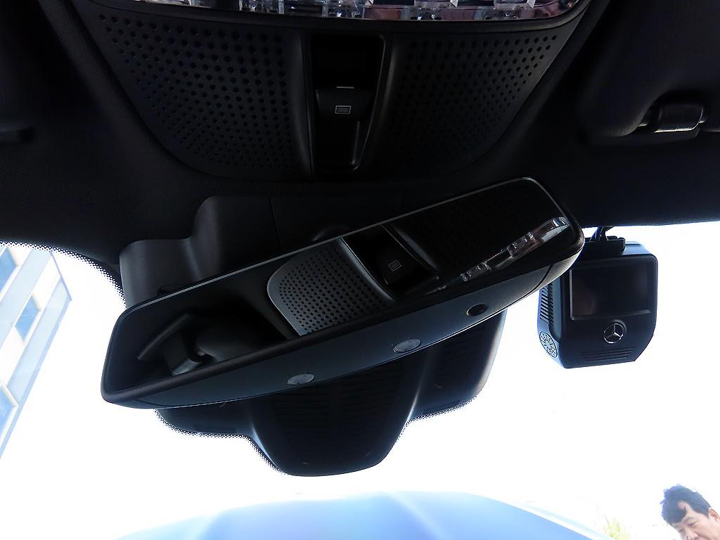 Mercedes Benz E class 2019 Negro - Importación desde Corea - HF Imports Iquique - Foto 16