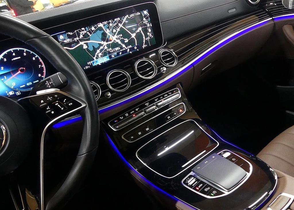 Mercedes Benz E class 2023 Azul - Importación desde Corea - HF Imports Iquique - Foto 13