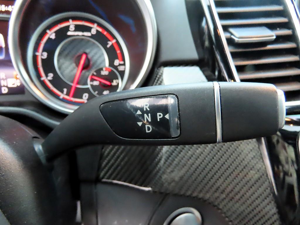 Mercedes Benz GLE Class - Vista 10