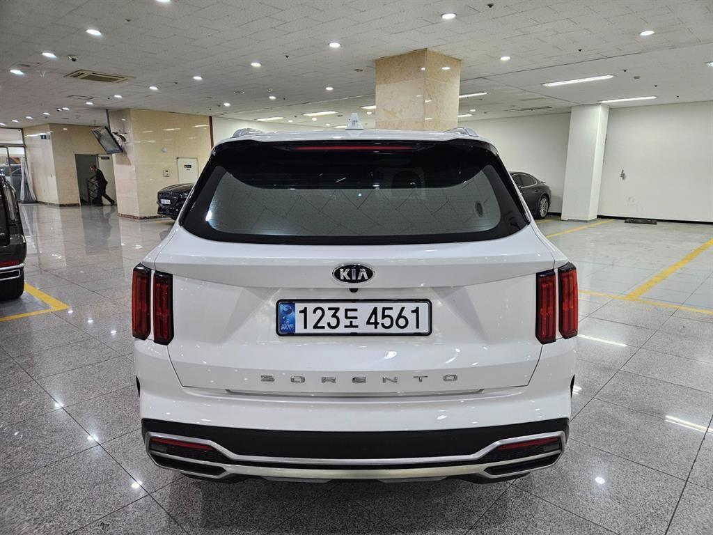 KIA Sorento - Vista 4