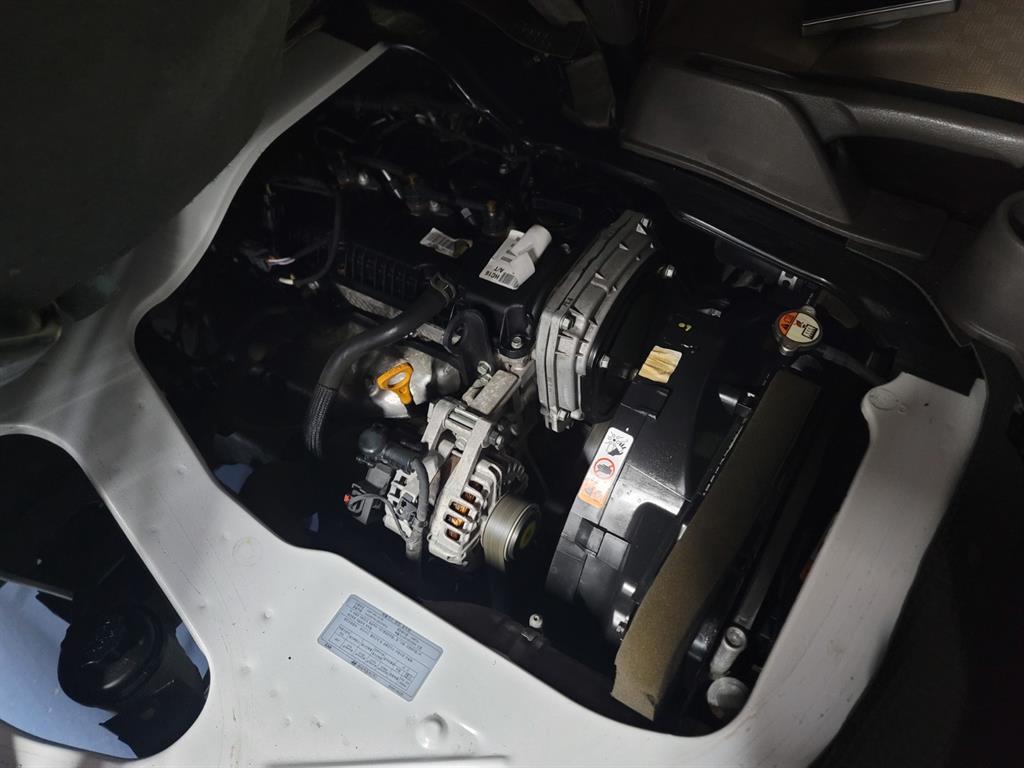 Small Truck Cargo (small) 2021 Blanco - Importación desde Corea - HF Imports Iquique - Foto 16