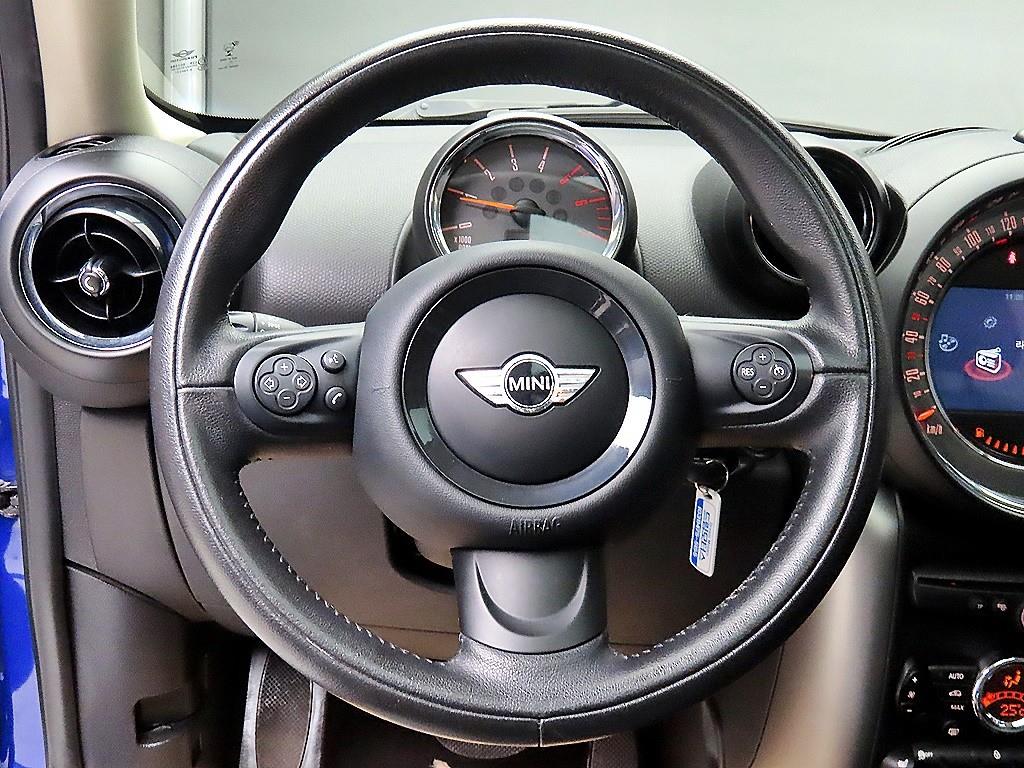 Mini Countryman - Vista 9