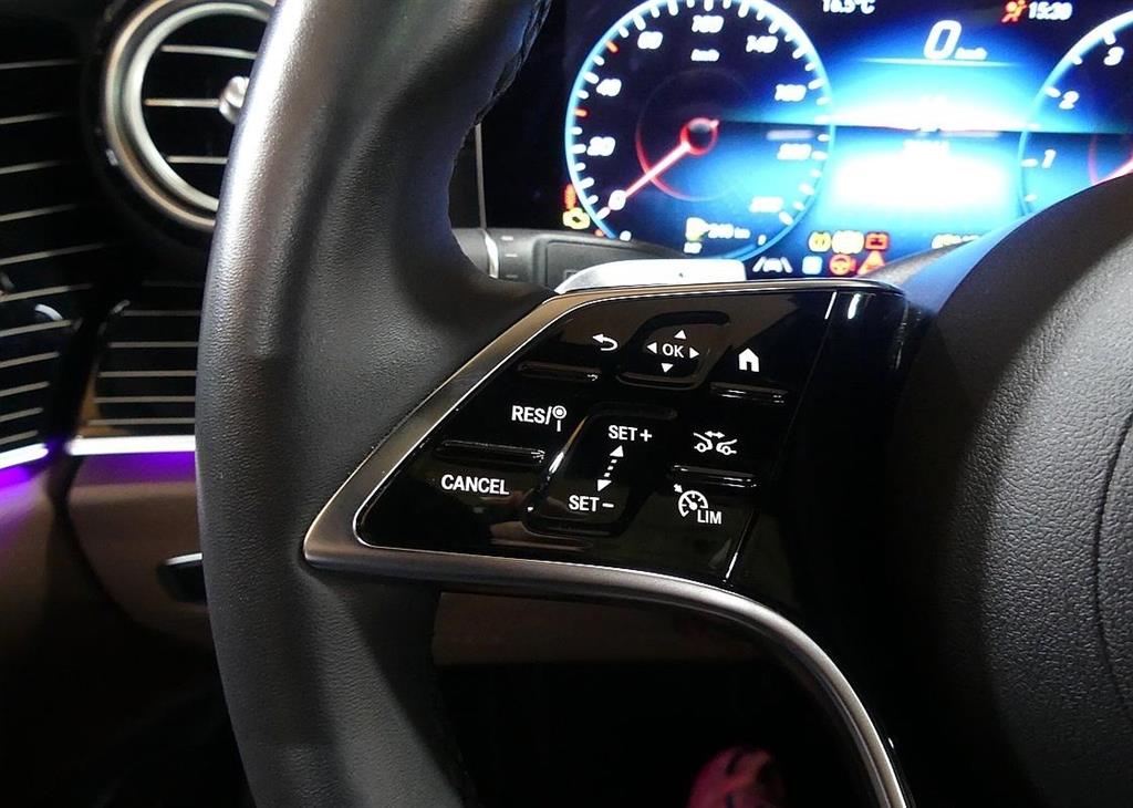 Mercedes Benz E class 2023 Azul - Importación desde Corea - HF Imports Iquique - Foto 17