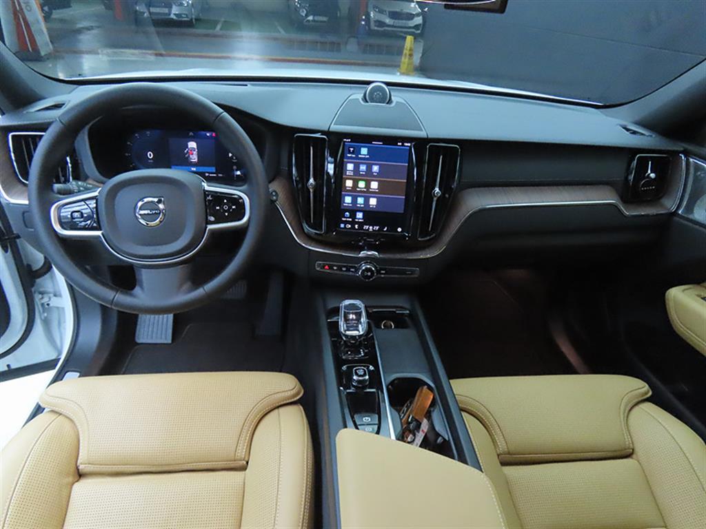 Volvo XC60 - Vista 7