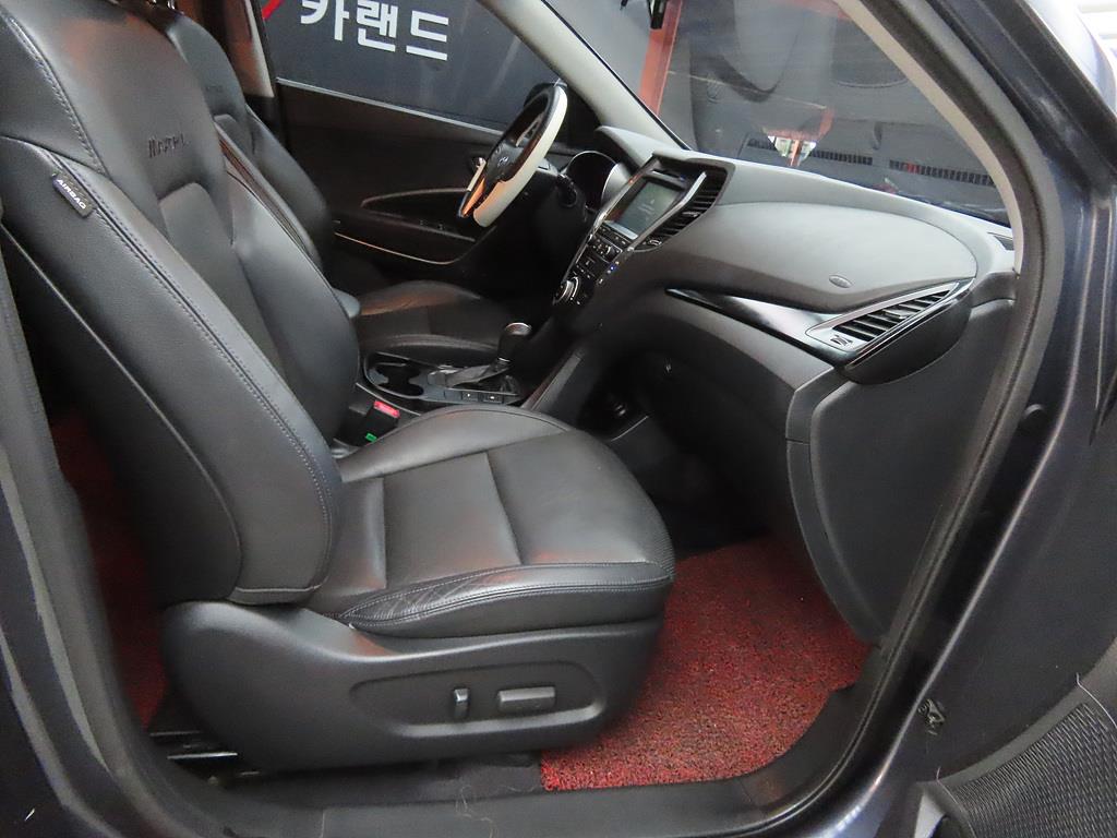 HYUNDAI Maxcruz - Vista 7