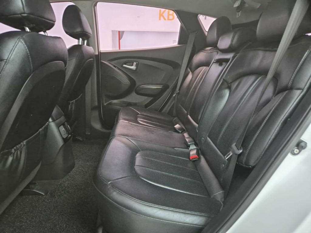 HYUNDAI Tucson - Vista 12