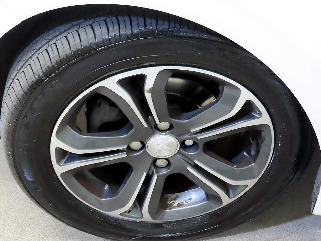 Peugeot 208 2015 Blanco - Importación desde Corea - HF Imports Iquique - Foto 18