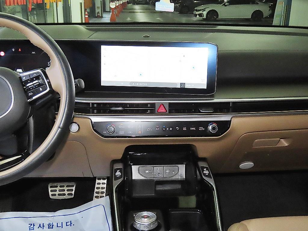 KIA Sorento - Vista 11