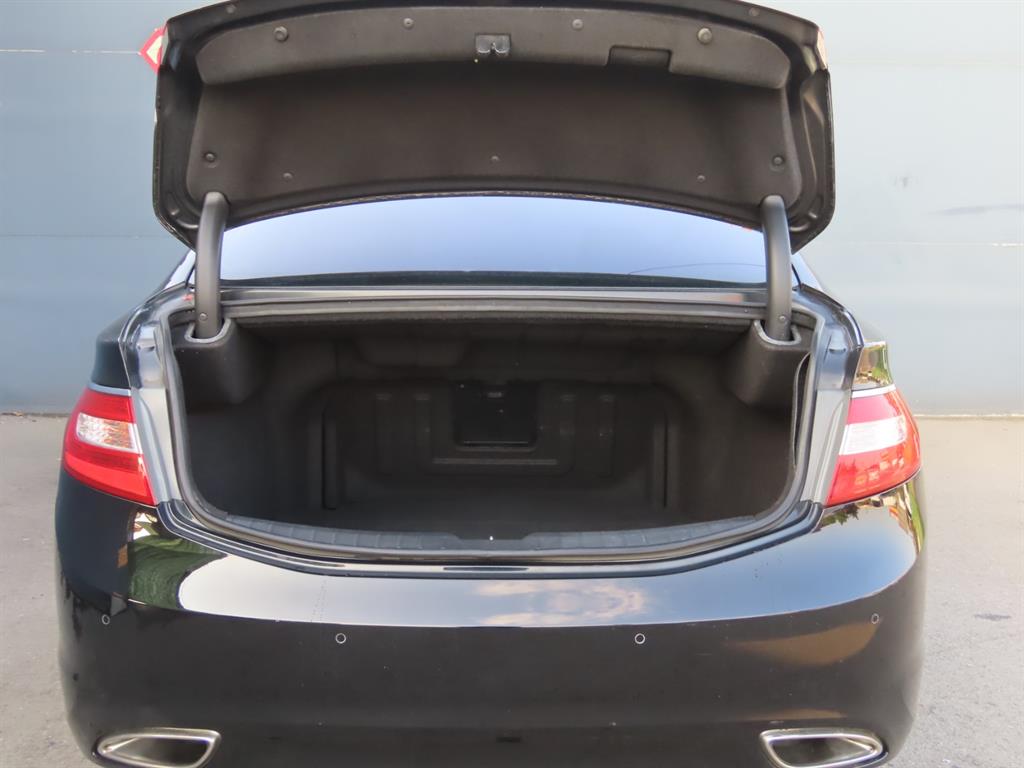 HYUNDAI Grandeur - Vista 9