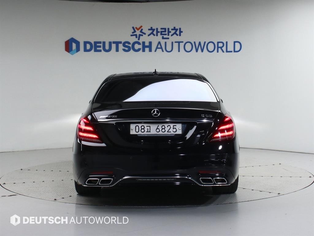 Mercedes Benz S Class - Vista 4