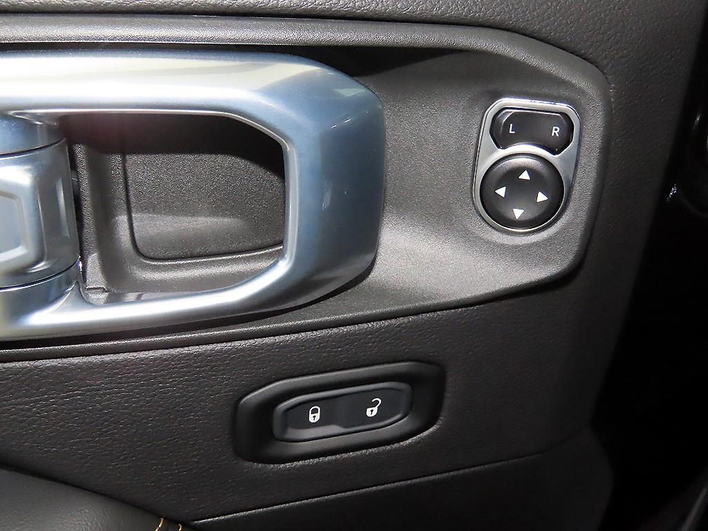 Jeep Wrangler 2024 Negro - Importación desde Corea - HF Imports Iquique - Foto 13