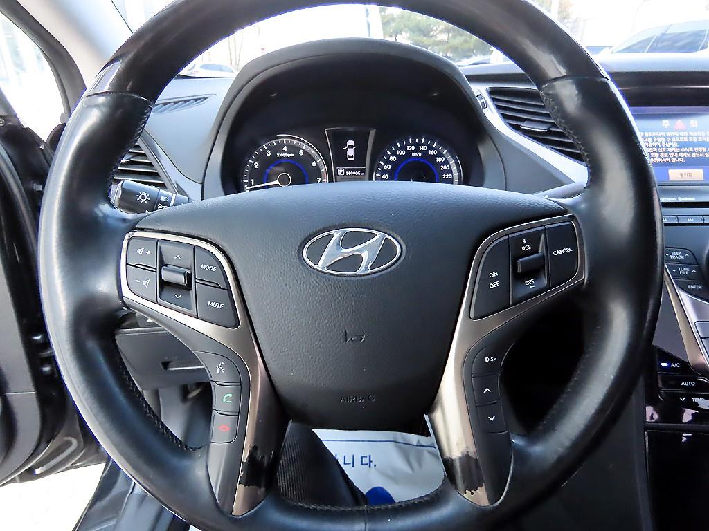 HYUNDAI Grandeur - Vista 8