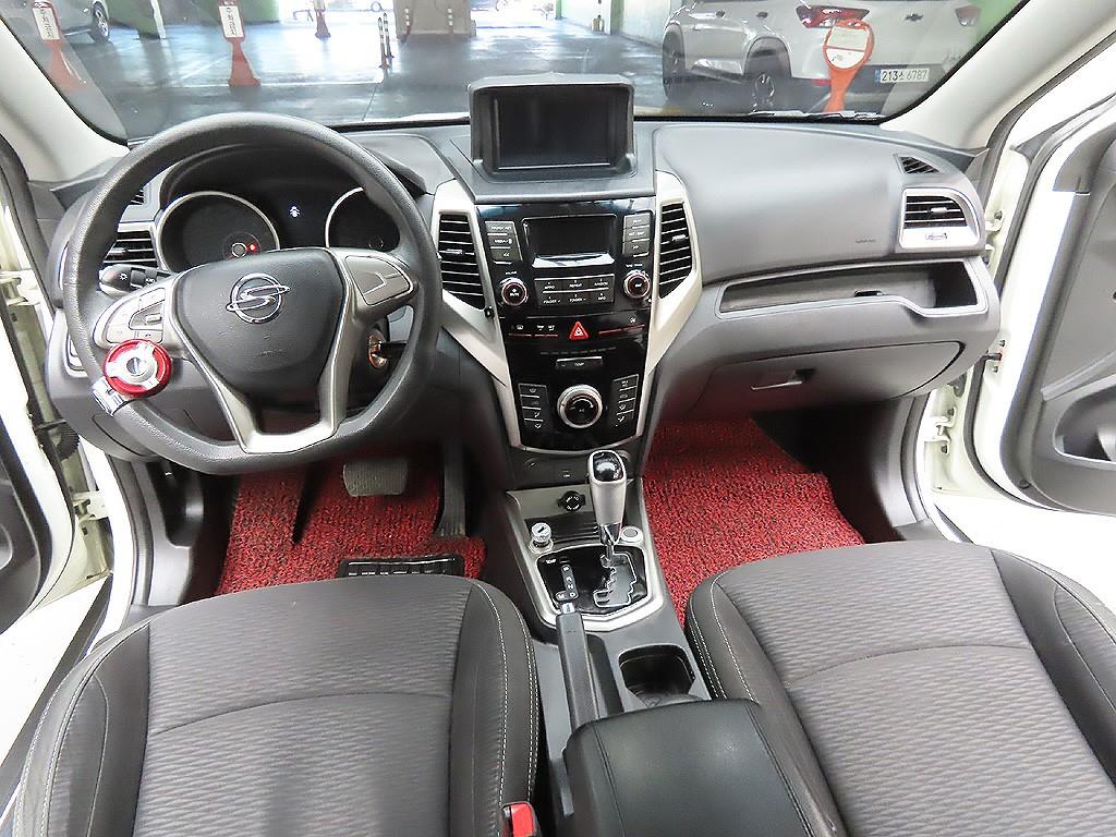 Ssangyong Tivoli 2017 Blanco - Importación desde Corea - HF Imports Iquique - Foto 11