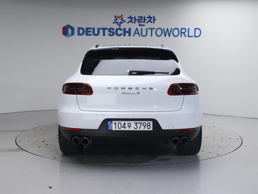 Porsche Macan - Vista 4