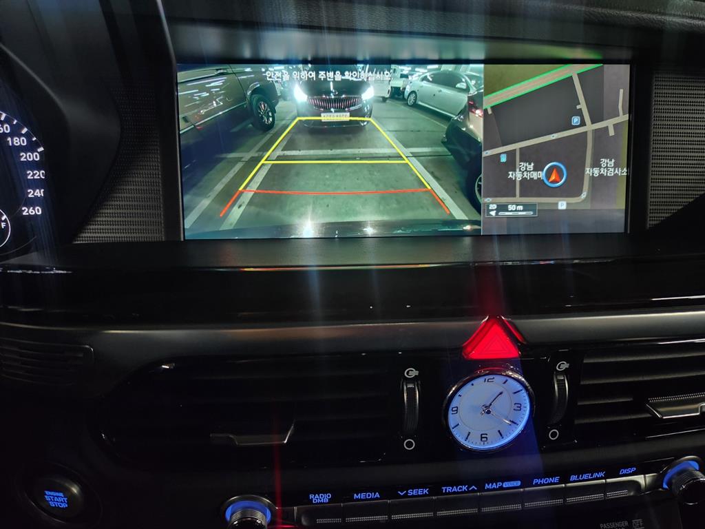 Genesis EQ900 - Vista 11