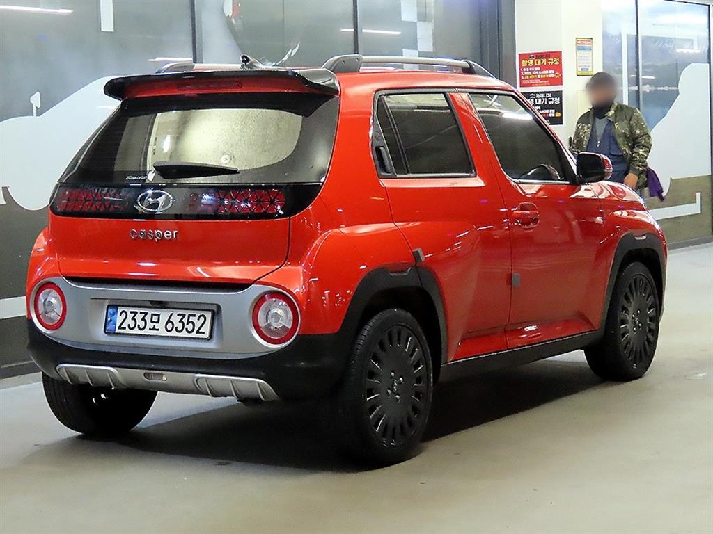 HYUNDAI Casper - Vista 4