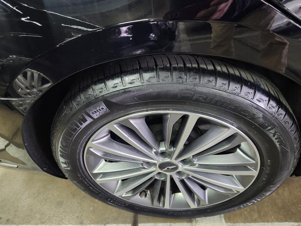 Genesis EQ900 - Vista 7