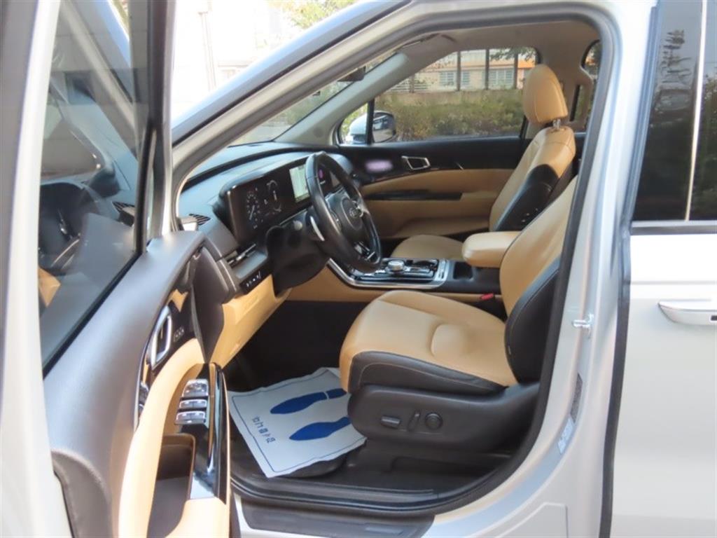 KIA Carnival 2021 Plateado - Importación desde Corea - HF Imports Iquique - Foto 13