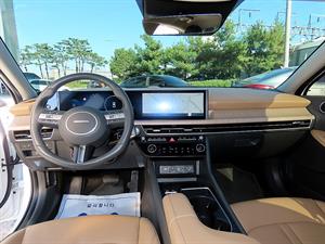 HYUNDAI Sonata - Vista 8