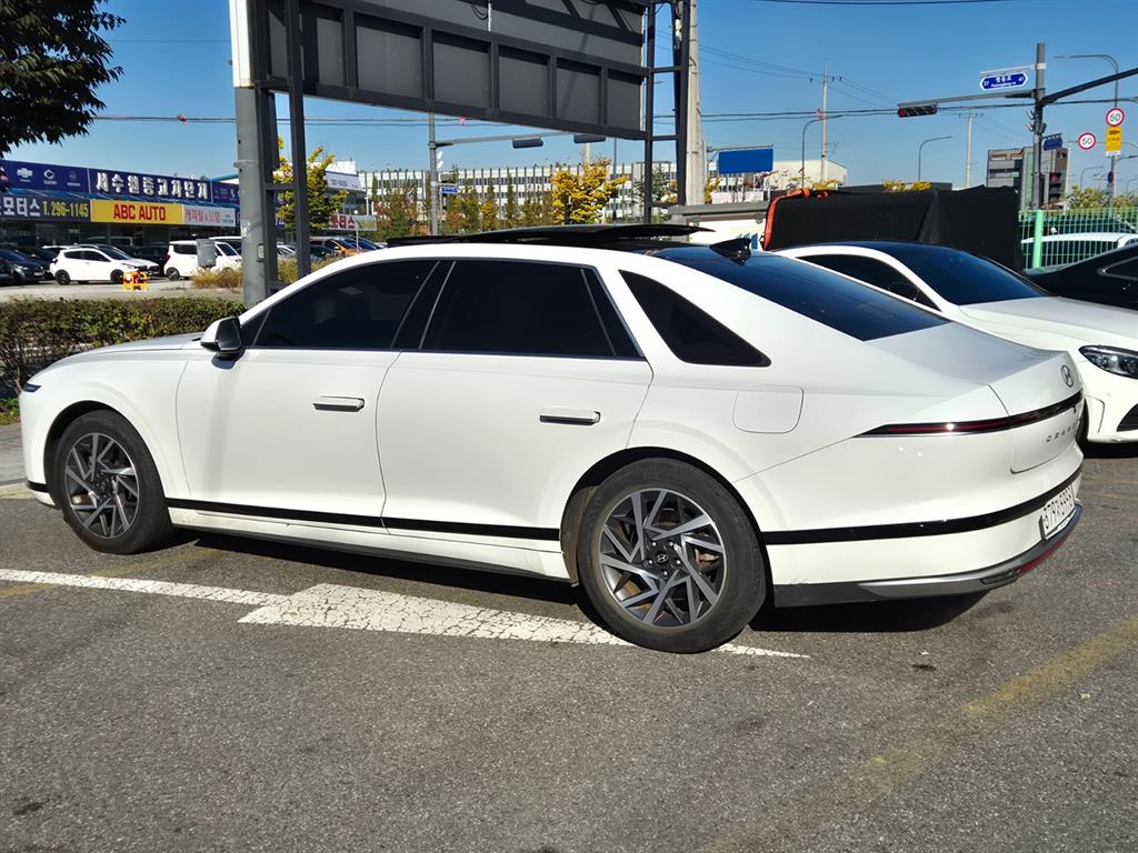 HYUNDAI Grandeur 2023 Blanco - Importación desde Corea - HF Imports Iquique - Foto 13
