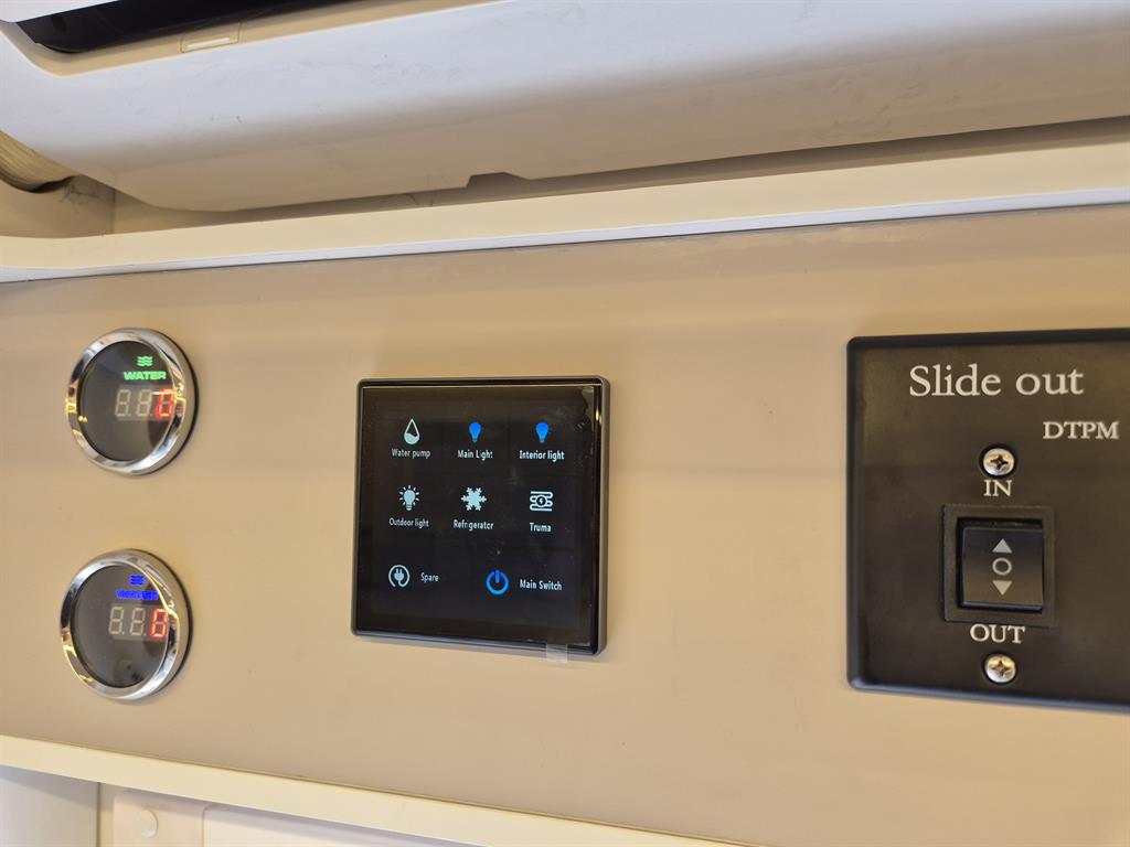 HYUNDAI Staria 2025 Blanco - Importación desde Corea - HF Imports Iquique - Foto 18