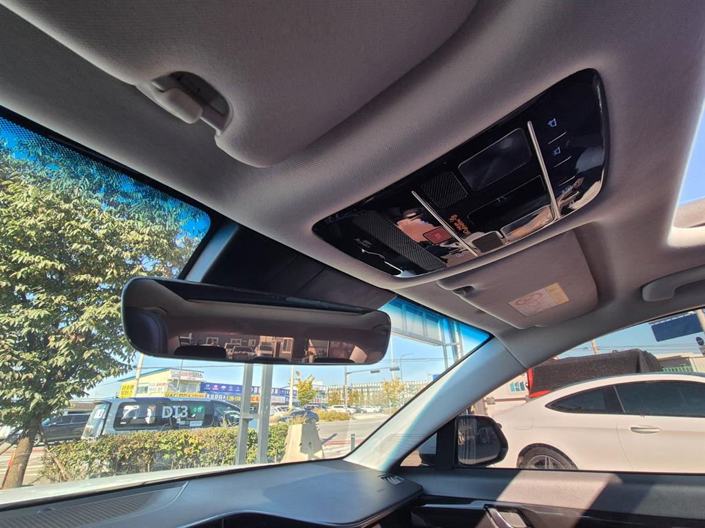 HYUNDAI Grandeur 2023 Blanco - Importación desde Corea - HF Imports Iquique - Foto 20