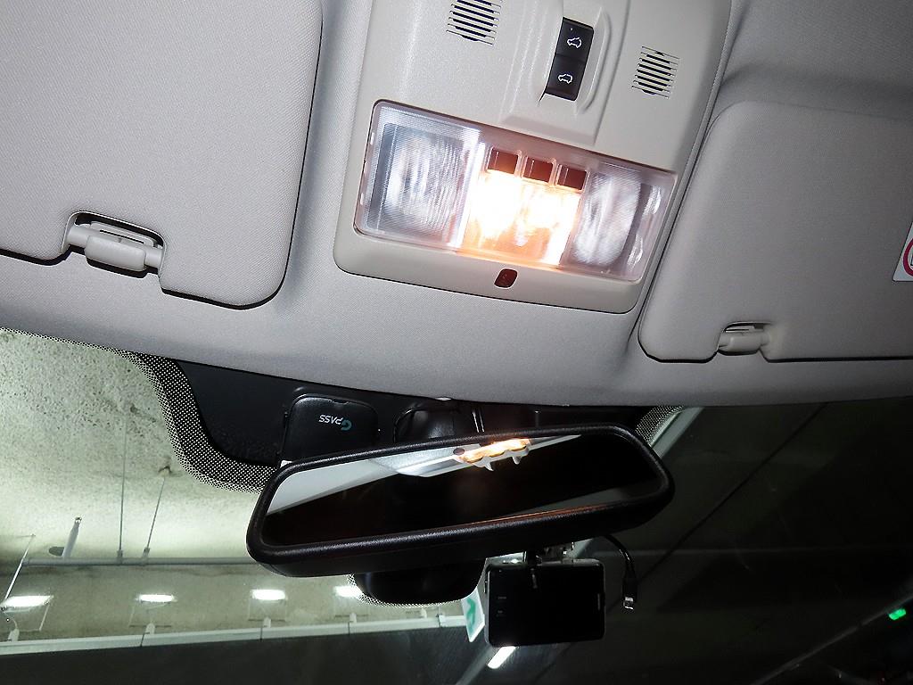 Land Rover Discovery 2016 Blanco - Importación desde Corea - HF Imports Iquique - Foto 15