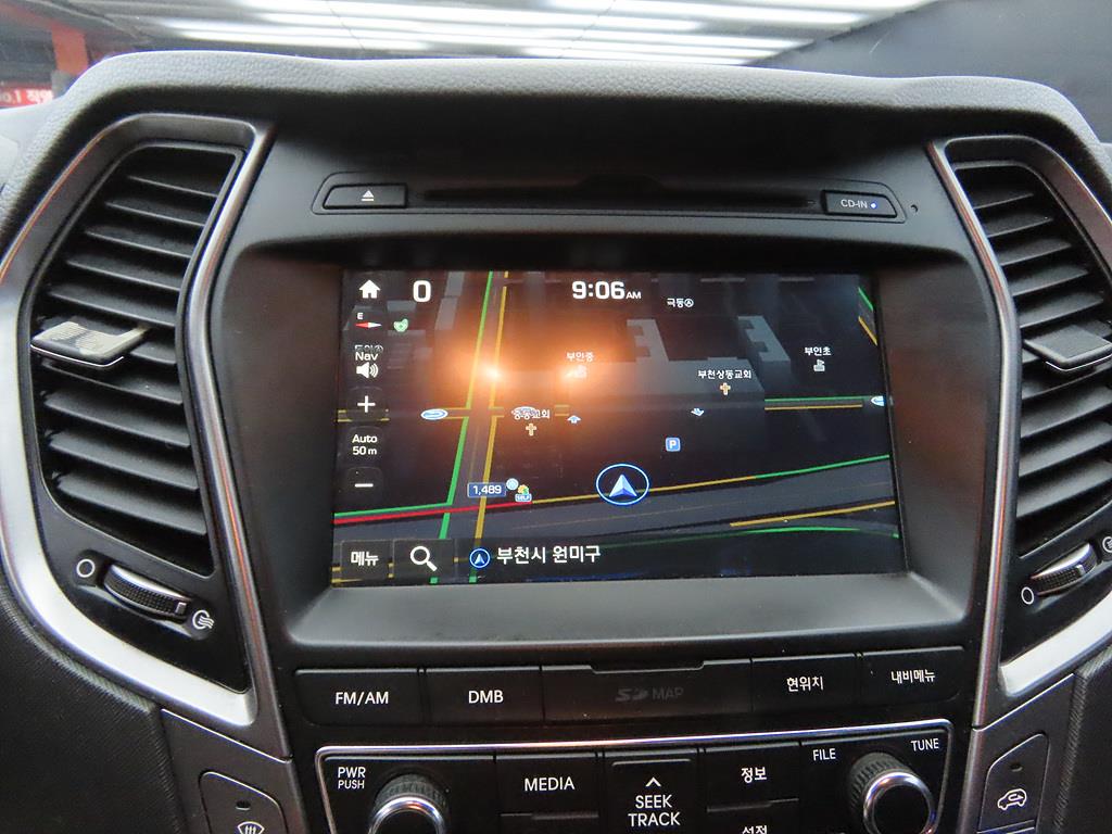 HYUNDAI Maxcruz - Vista 10