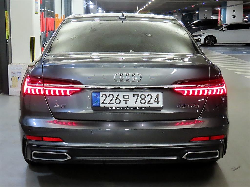 Audi A6 - Vista 5