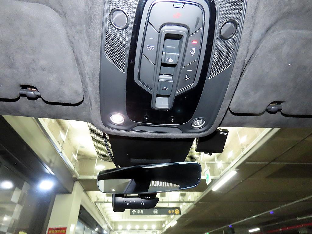 Audi RSQ8 2022 Blanco - Importación desde Corea - HF Imports Iquique - Foto 13