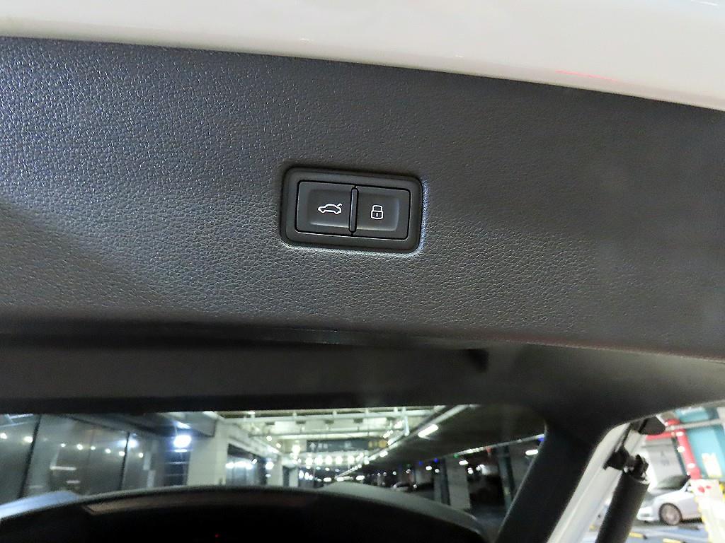 Audi RSQ8 2022 Blanco - Importación desde Corea - HF Imports Iquique - Foto 16