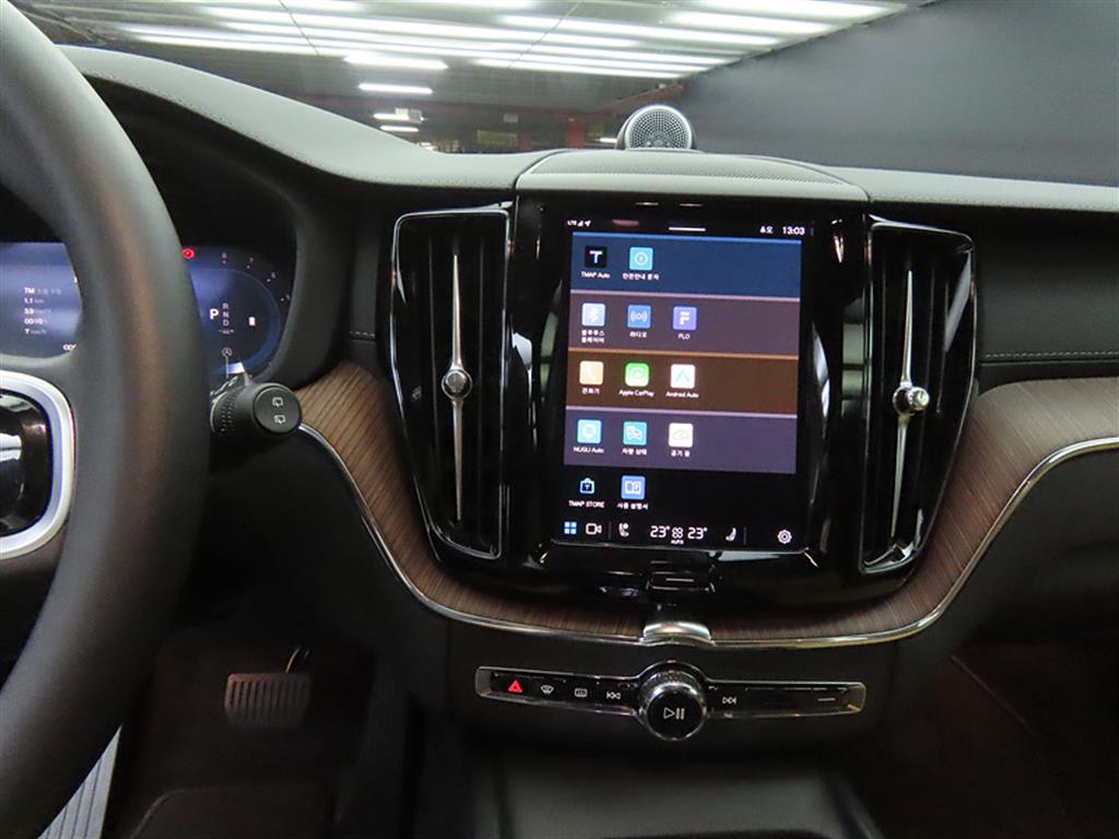 Volvo XC60 - Vista 10