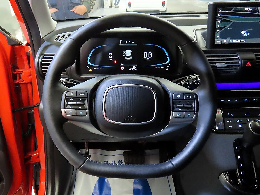 HYUNDAI Casper - Vista 8