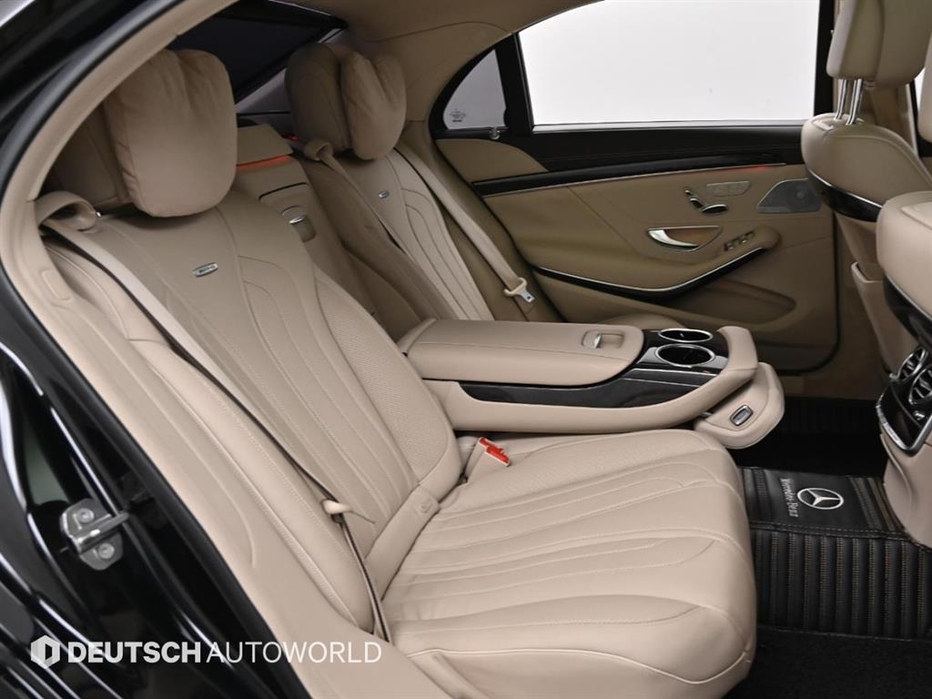Mercedes Benz S Class - Vista 12