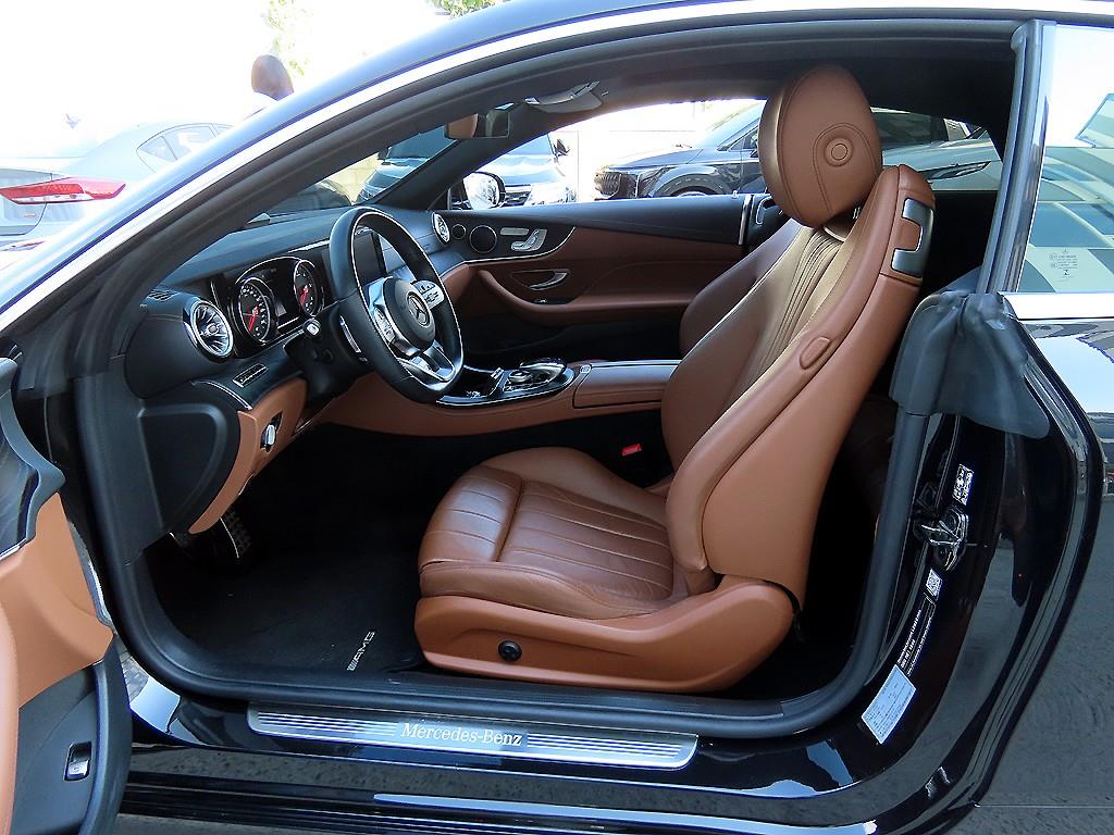 Mercedes Benz E class - Vista 5