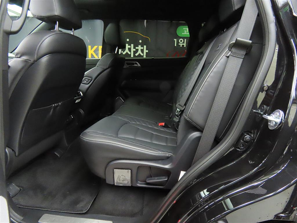 Ssangyong Rexton - Vista 6